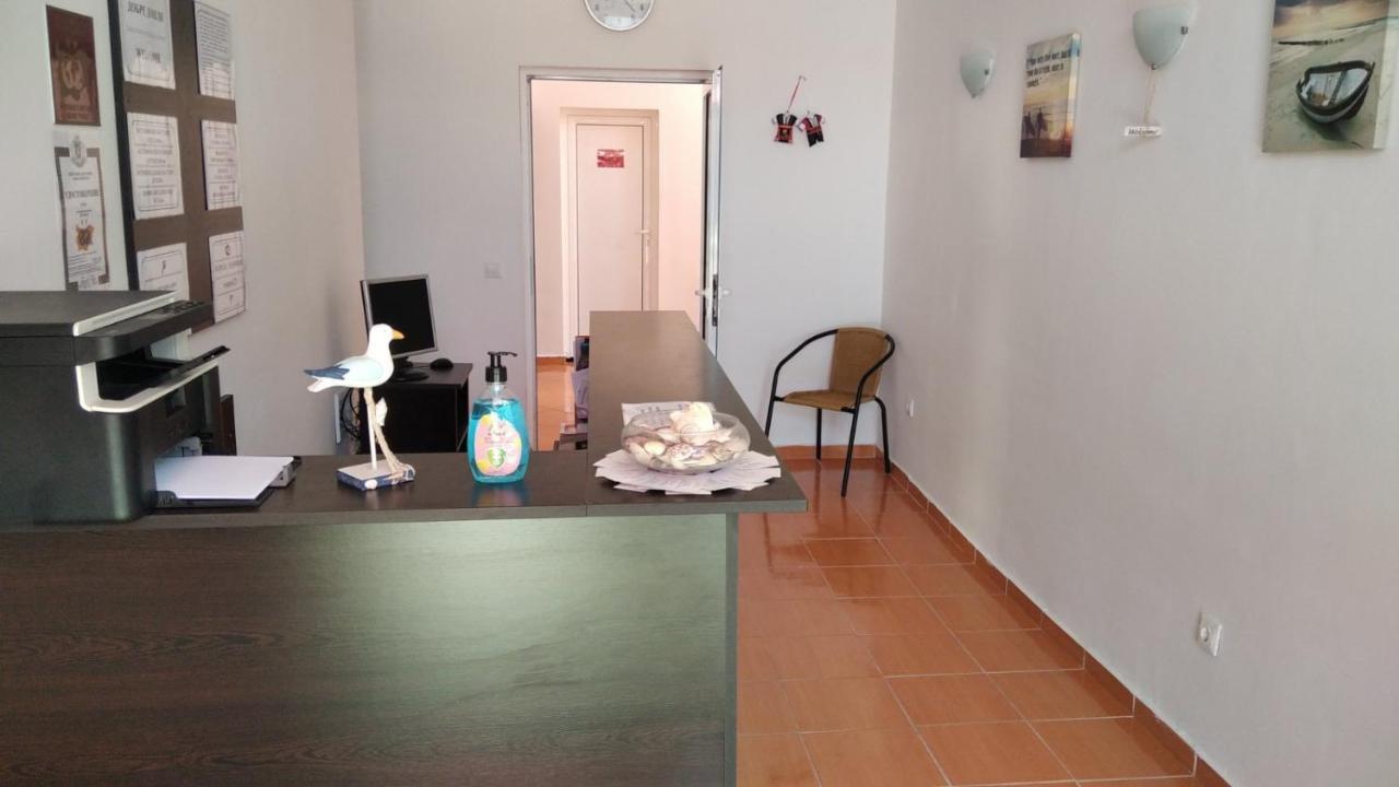 Guest Rooms Venera Primorsko Luaran gambar